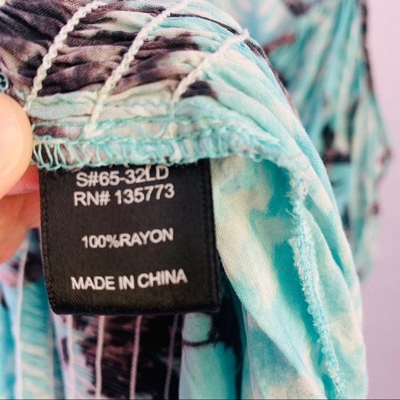 Palm Tree Cold Shoulder Tunic - Picture 13 of 16